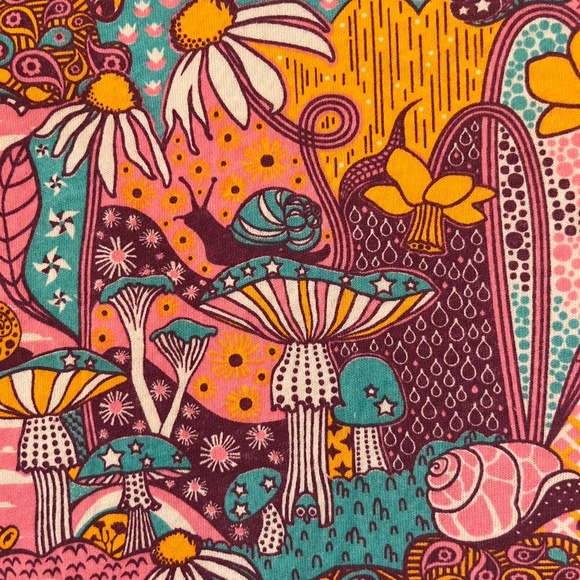 Blue Platypus "Groovy Mushroom print top" NWOT - Picture 4 of 5